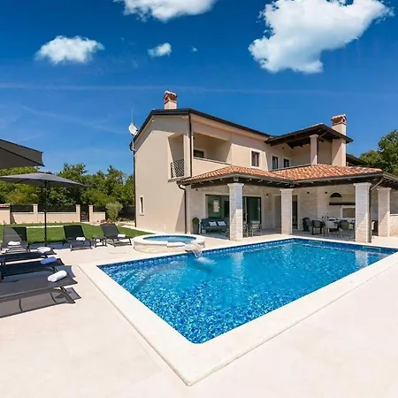 Holiday home Greenblue Porec
