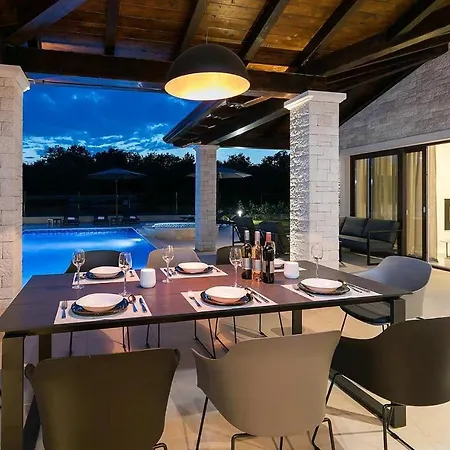 Holiday home Greenblue Porec