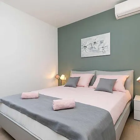 Holiday home Greenblue