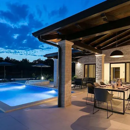 Greenblue Holiday home *